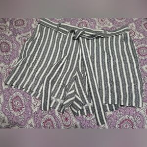 Size 10 Banana Republic Black and White Striped Shorts
